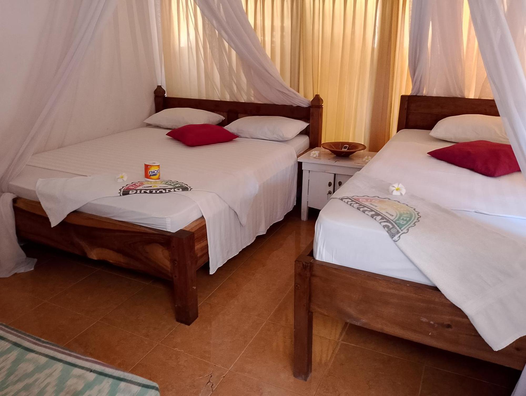 Fullesguesthouse Gili Trawangan Exterior photo